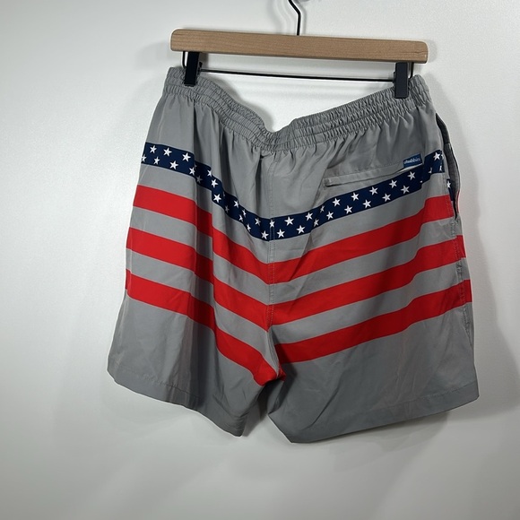 Chubbies Men’s Patriotic swim shorts size 2XL. 5.5 inch inseam - Picture 4 of 8